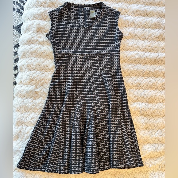 Taylor Nordstrom Black and Gray Cocktail Dress Women’s Size 8 - Picture 2 of 16